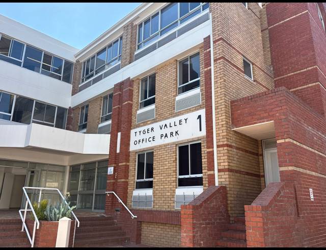971M² OFFICE TO LET IN TYGER VALLEY